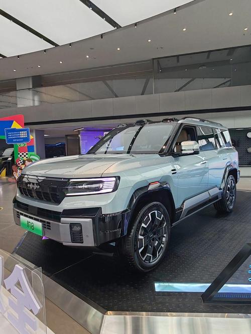 东莞297比亚迪方程豹硬派越野的爆款，英菲尼迪35周年与你共成长